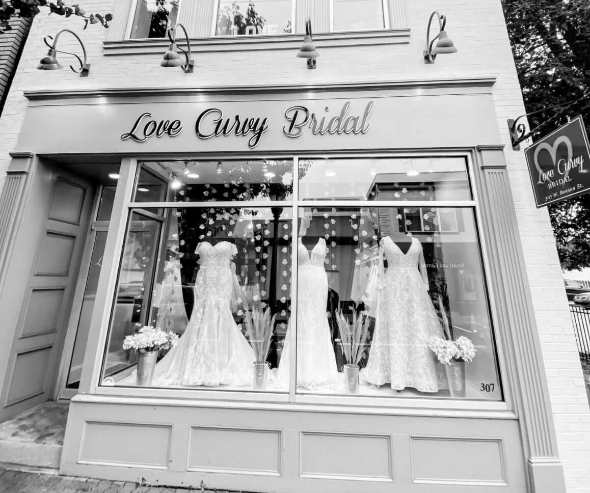 Bridal Styles All Curvy Girls Will Love – Wedding Shoppe